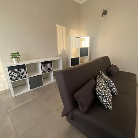 Lm House